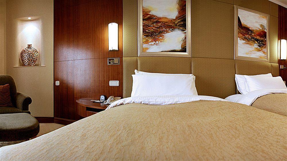 China World Hotel, 5* Beijing