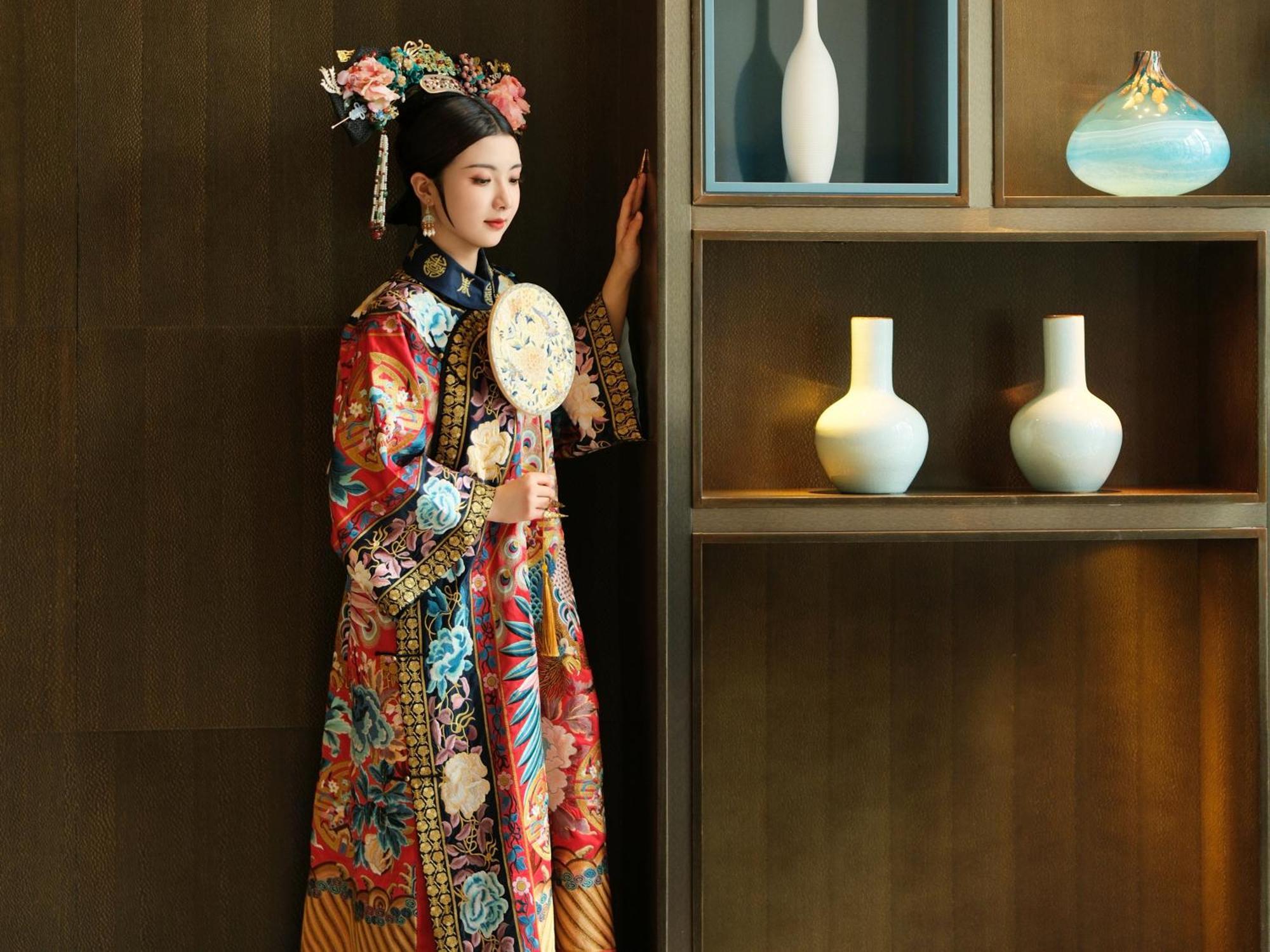 China World Hotel, 5*